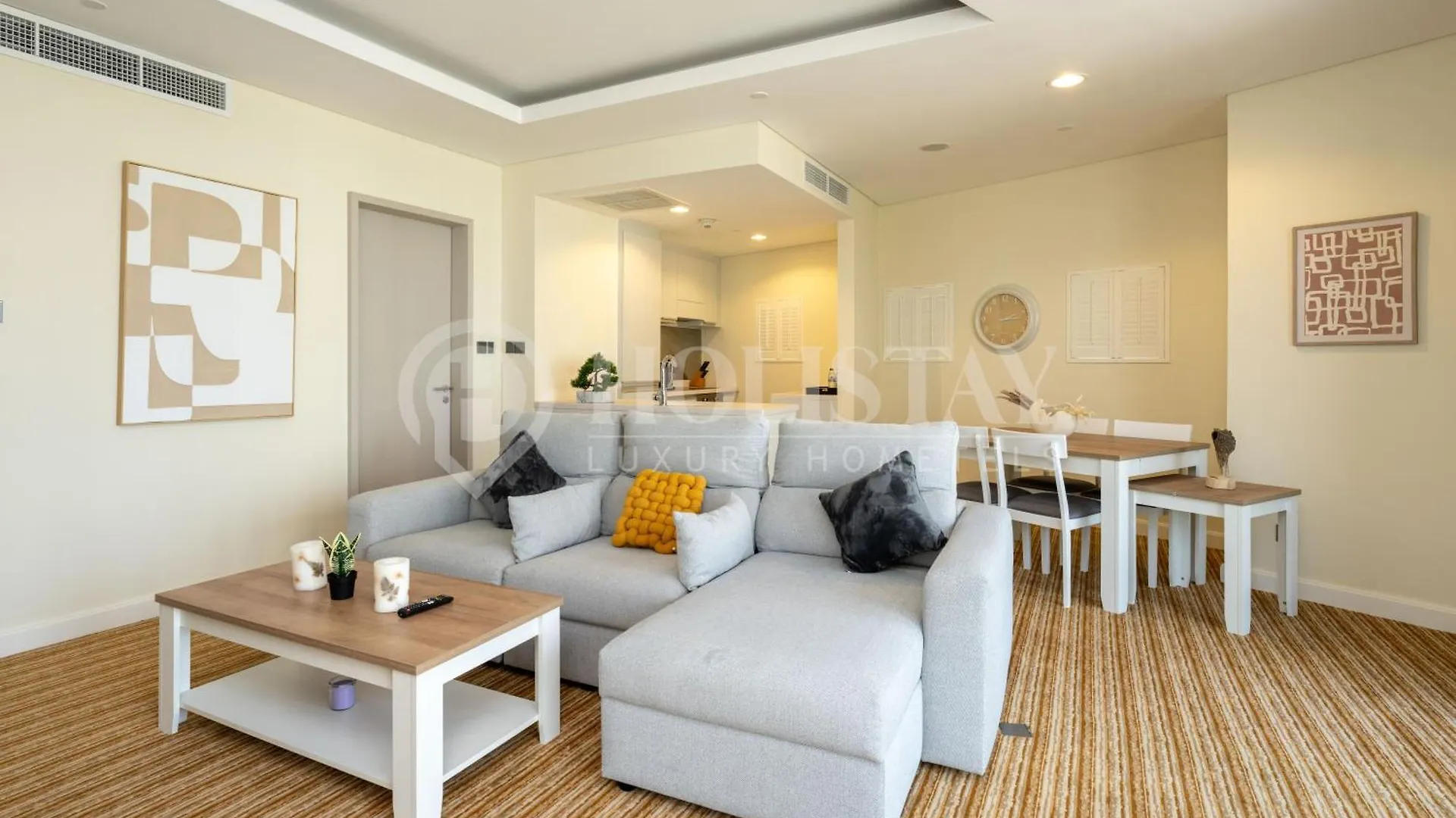 Holistay Luxury Homes - Burj Khalifa View - Direct Access Dubai Mall