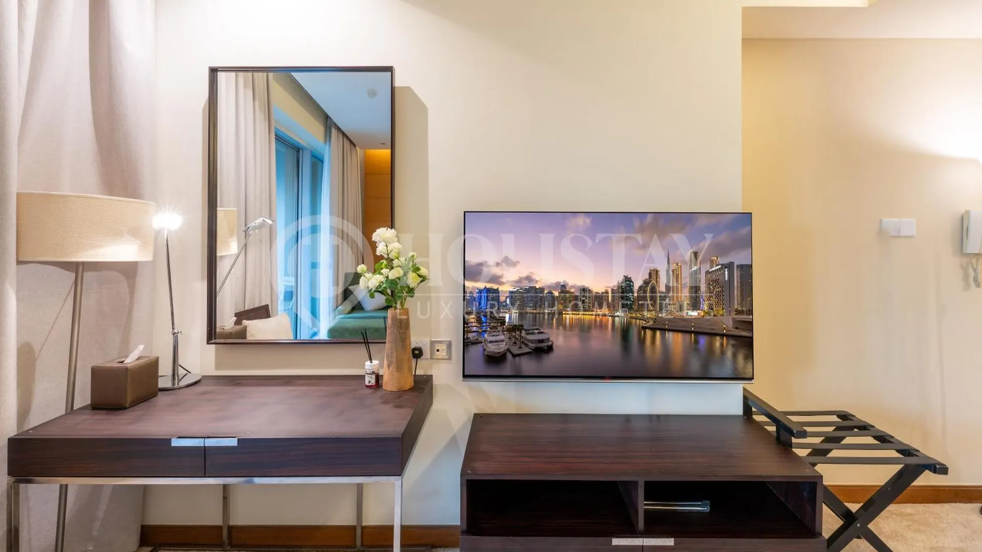 Holistay Luxury Homes - Burj Khalifa View - Direct Access Dubai Mall
