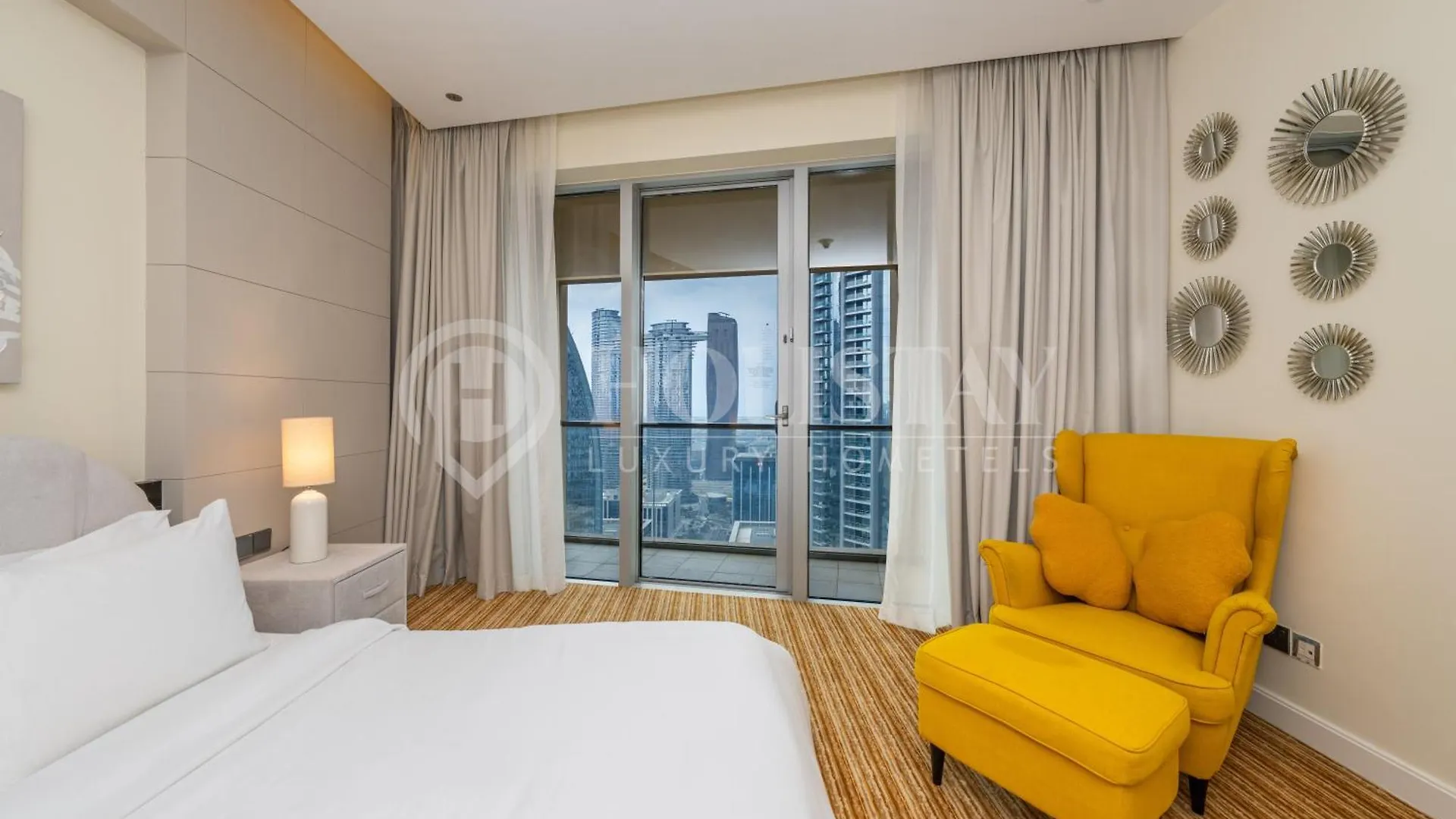 Holistay Luxury Homes - Burj Khalifa View - Direct Access Dubai Mall 0*,  Förenade Arabemiraten