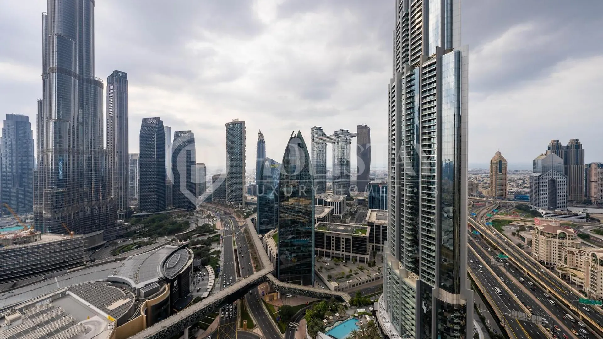 Holistay Luxury Homes - Burj Khalifa View - Direct Access Dubai Mall